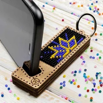 Phone Stands by Wonderland Crafts
