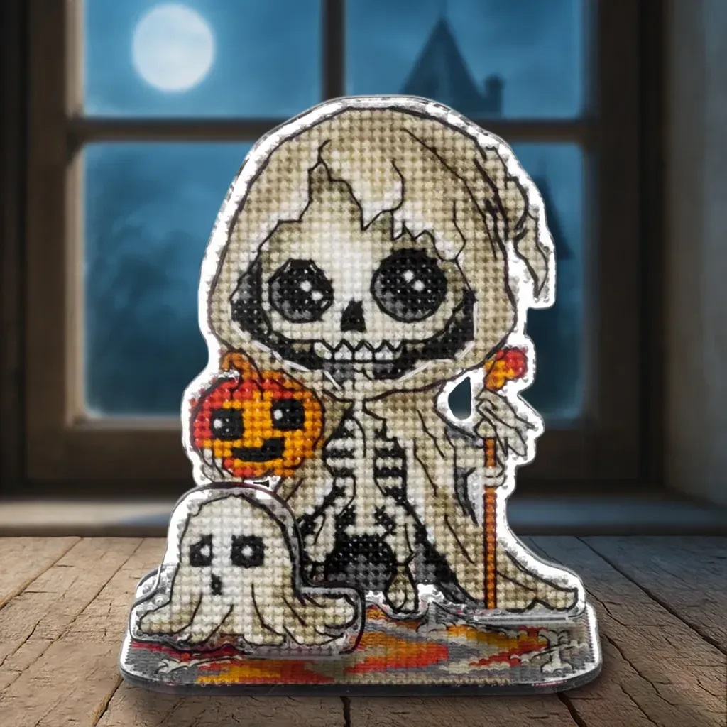 Wonderland Crafts - FLX-123 “Skeleton And The Ghost”  - Plastic Cross-Stitch Kit 