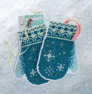 MH19-1832 Snowflake Mittens  by Mill Hill 