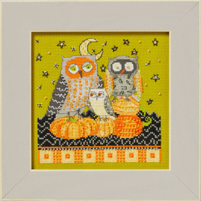 DM30-2413 Autumn Owls by  Mill Hill 