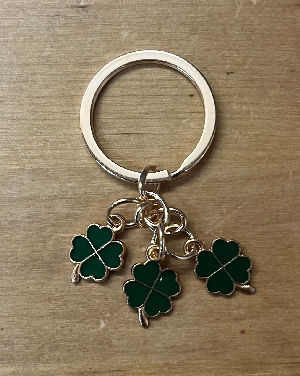 Project Bag Bling - 4 leaf clover  by Fancy Yarn Only 4 in stock