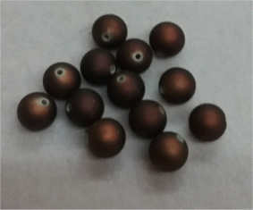 Brown : Round : Approximately 14mm 