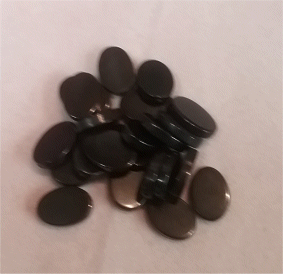 Black Oval : Approximately 33mm x 20mm  