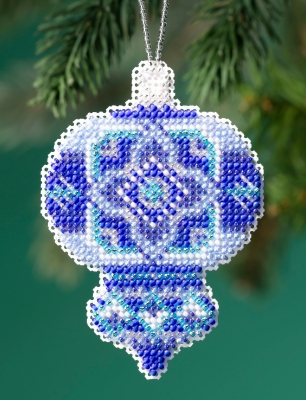 MH21-1912 Azure Medallion Ornament Kit   by Mill Hill 