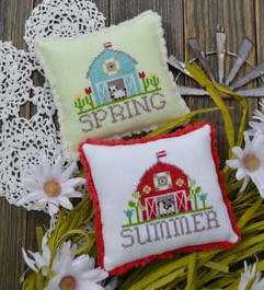 Spring & Summer : Bitty Barn by Annia Beez Folk Art 