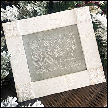Snowy Quaker by Little House Needlework - RRP £7.00