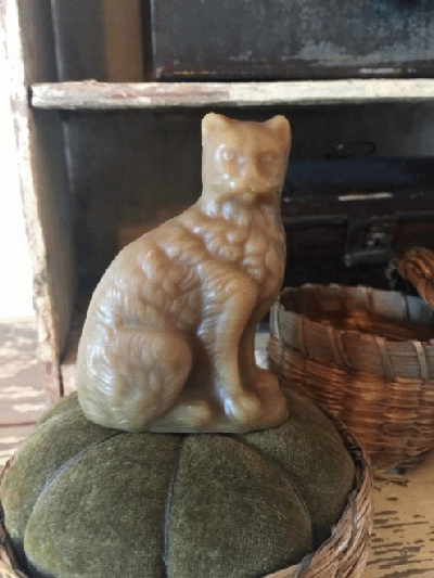 Cat -  Natural Waxer  by  Stacy Nash Primitives 