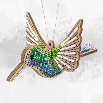 FLK-607 “Bright Hummingbird” Wooden Bead Kit by Wonderland Crafts 