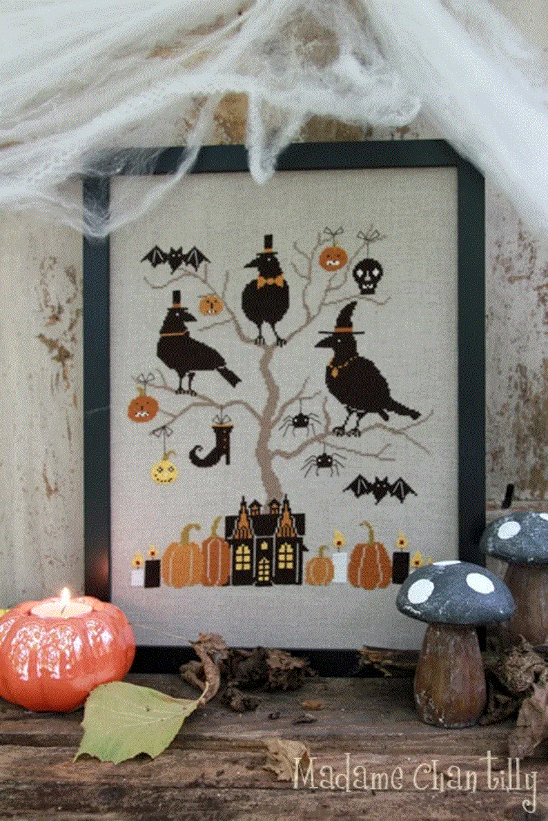 Halloween Tree by  Madame Chantilly 