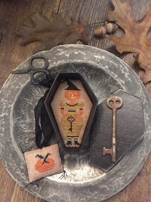Witch Hazel Sewing Coffin by Stacey Nash Primitives 
