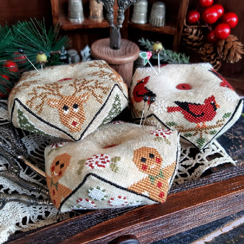 Christmas Biscornu Trio 2024 by Puntini Puntini 