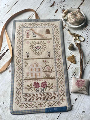 Bees & Birds Sewing Roll, Fob& Biscornu by Stacey Nash Primitives 