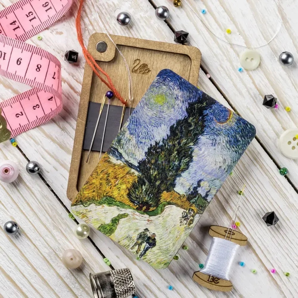 Wonderland Crafts - FLZB(N)-080 Needle Case - 6cm x 9cm - Plywood (Needle not included )   