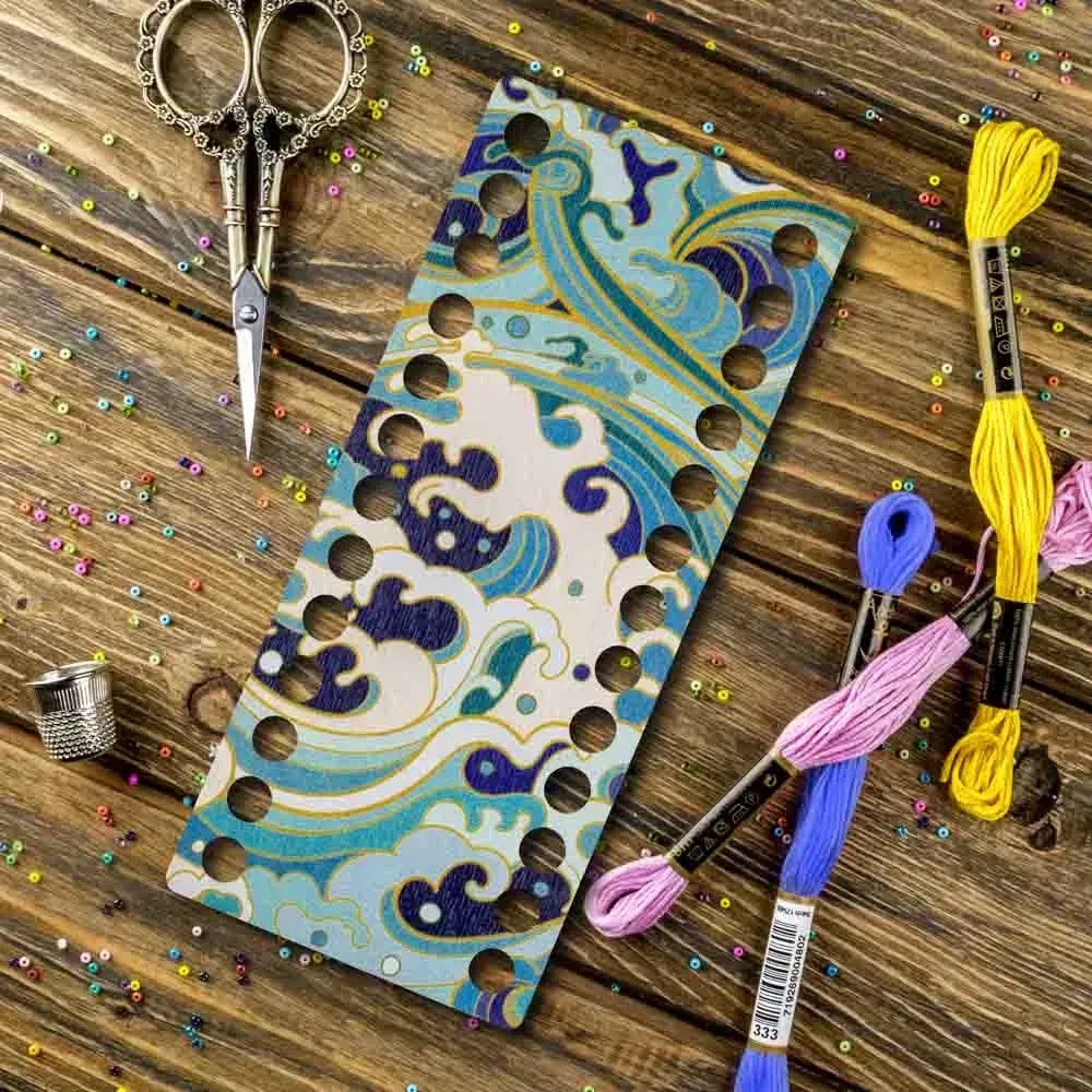 FLZ(P)-108 Ocean Wave, Narrow Rectangular Thread organizer by Woodland Crafts