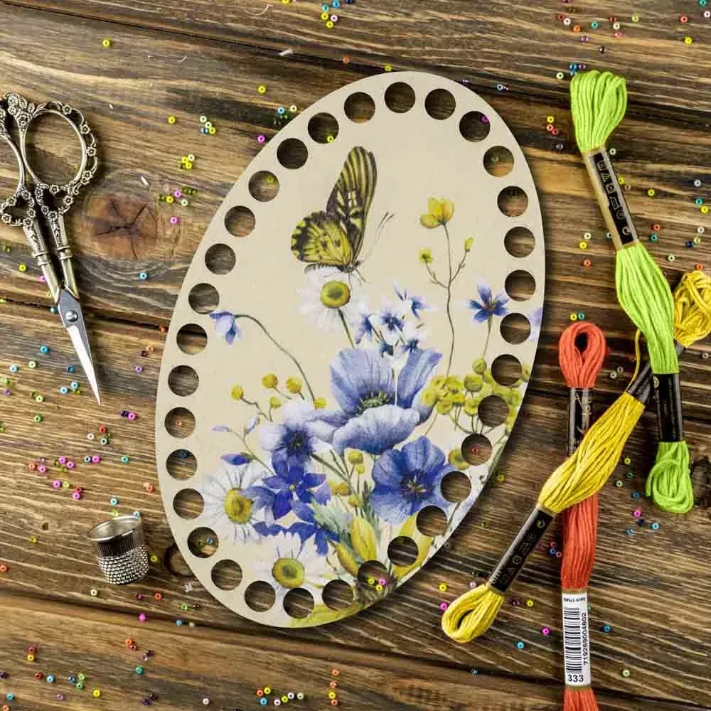 Woodland Crafts - FLZ(P)-063 Wildflowers & Butterflies, Oval Thread organizer