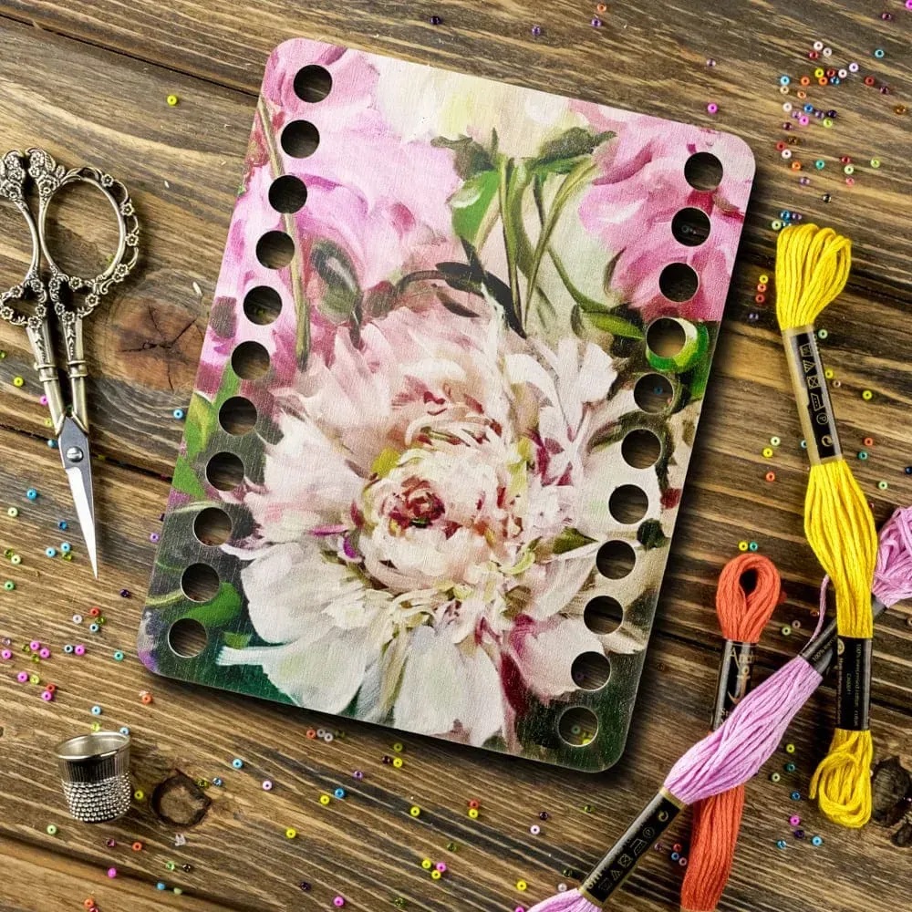 FLZ(P)-048 Peonies, Rectangular Thread organizer by Woodland Crafts 