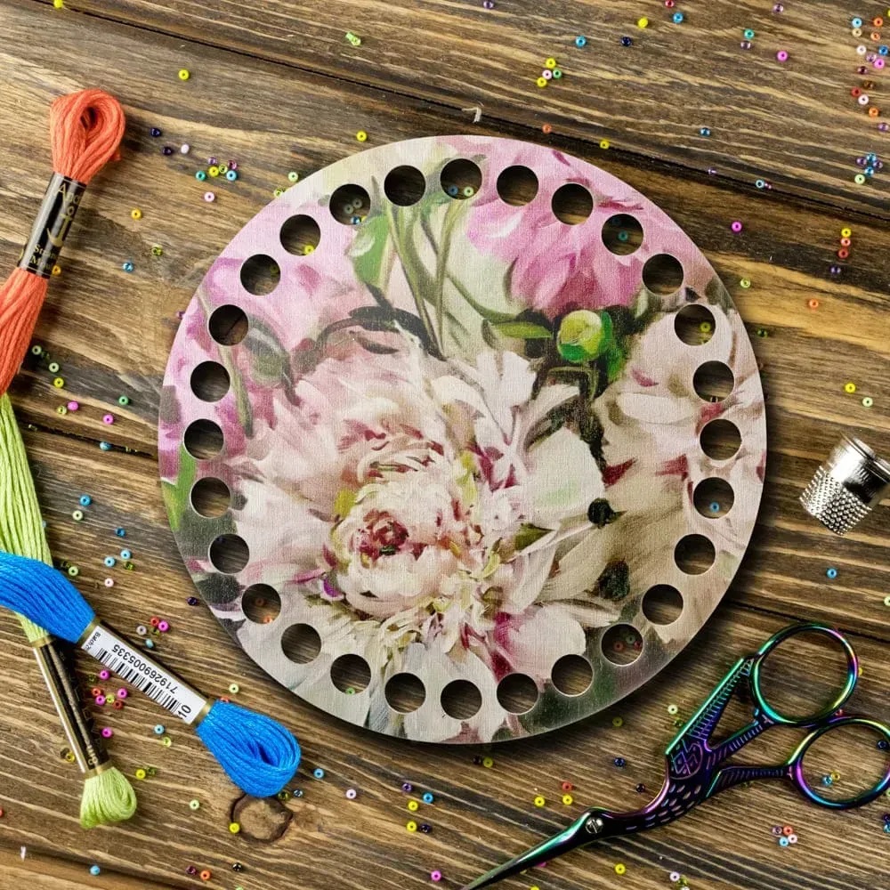 Woodland Crafts - FLZ(P)-047 Peonies, Round Thread organizer