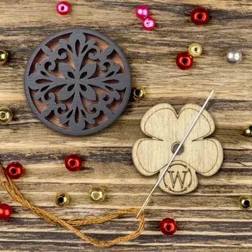 FLMH-107(W) Grey Magnetic singe-sided needle holder by Wonderland Crafts 
